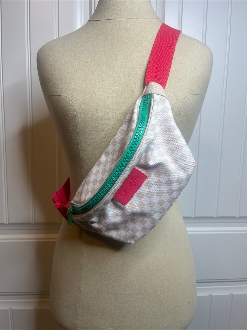 Benefit Beige Checkered Crossbody Belt Bag with Pink Strap and Green Zipper